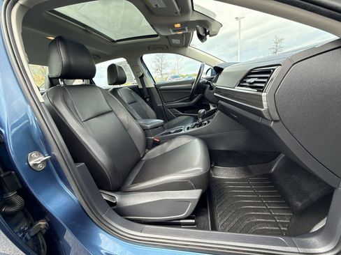 Used 2019 Volkswagen Jetta SEL FWD image 24