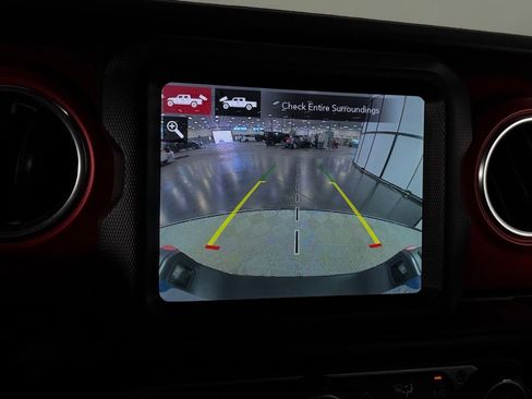 Used 2021 Jeep Gladiator Rubicon image 14