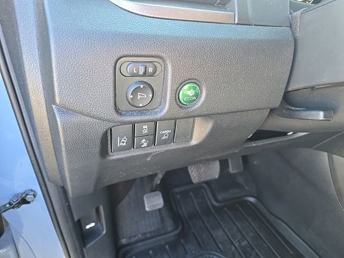 Used 2025 Honda Ridgeline RTL image 13