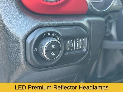 Used 2022 Jeep Gladiator Rubicon w/ LED Lighting Group image 22