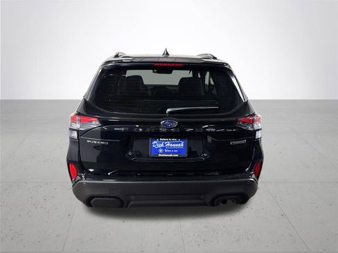 Certified 2025 Subaru Forester Touring AWD/4WD image 8