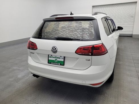 Used 2016 Volkswagen Golf S image 7