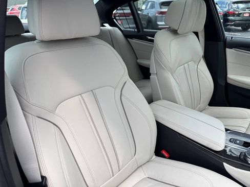 Used 2019 BMW 530i xDrive w/ Executive Package AWD/4WD image 35