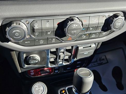 New 2026 Jeep Gladiator Rubicon image 21