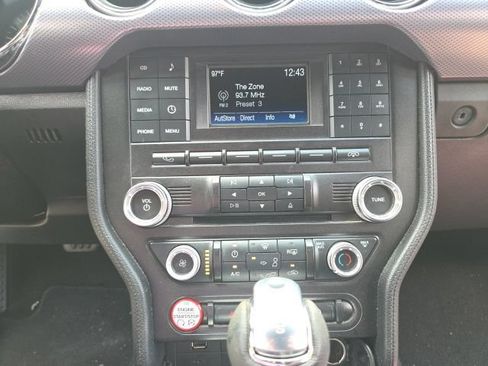 Used 2017 Ford Mustang GT RWD image 9