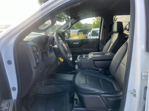 Used 2021 Chevrolet Silverado 1500 W/T w/ WT Value Package AWD/4WD image 10