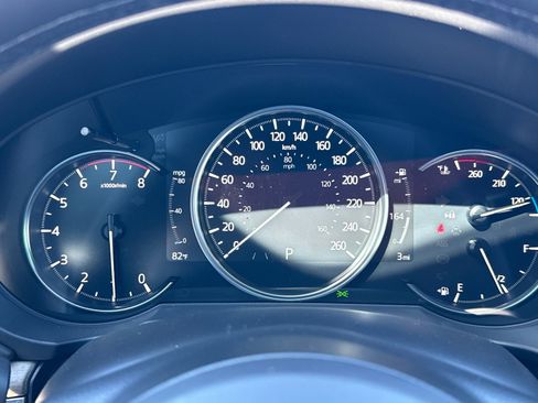 New 2025 MAZDA CX-5 Signature image 26