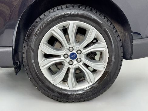 Used 2020 Ford Edge Titanium w/ Cargo Accessory Package FWD image 8