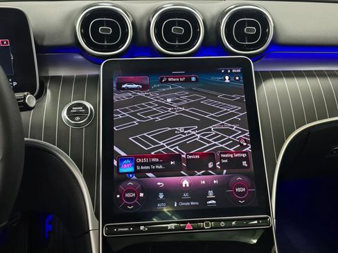 Used 2024 Mercedes-Benz C 300 4MATIC Sedan w/ Exclusive Trim Package image 15