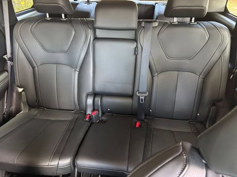 Used 2026 INFINITI QX60 Luxe FWD image 38