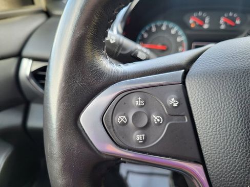 Used 2022 Chevrolet Traverse LT w/ LPO, Cargo Package image 19