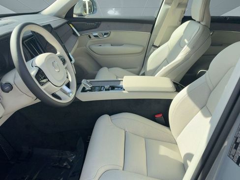 New 2026 Volvo XC90 B6 Ultra w/ Protection Package image 5