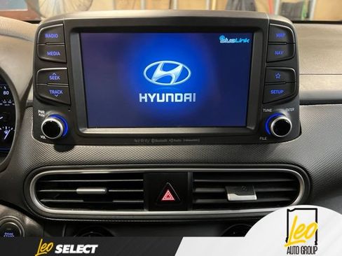 Used 2019 Hyundai Kona Ultimate FWD image 11