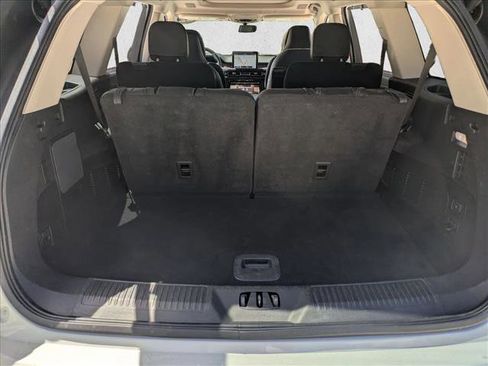 Used 2022 Lincoln Aviator Reserve w/ Equipment Group 201A RWD image 17
