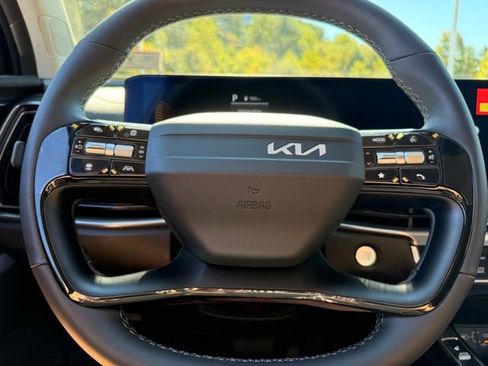 New 2026 Kia Sorento EX AWD/4WD image 16