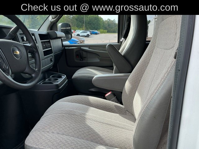 Used 2012 Chevrolet Express 3500 LT w/ LT Preferred Equipment Group RWD image 10