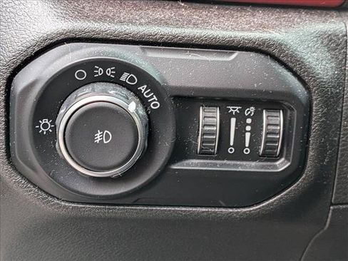 Used 2019 Jeep Wrangler Unlimited Rubicon w/ Safety Group AWD/4WD image 17
