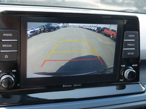 Used 2021 Kia Seltos S AWD/4WD image 3