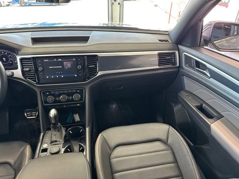 Used 2023 Volkswagen Atlas Cross Sport SEL Premium R-Line AWD/4WD image 47