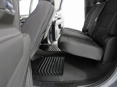 Used 2023 Chevrolet Silverado 1500 LT image 16