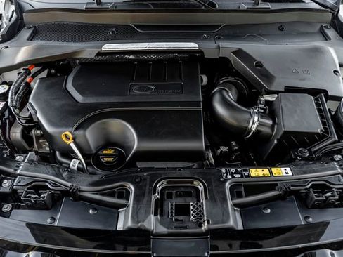 Used 2024 Land Rover Discovery Sport S image 34