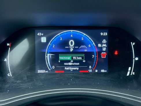 Used 2024 Toyota Grand Highlander XLE image 10