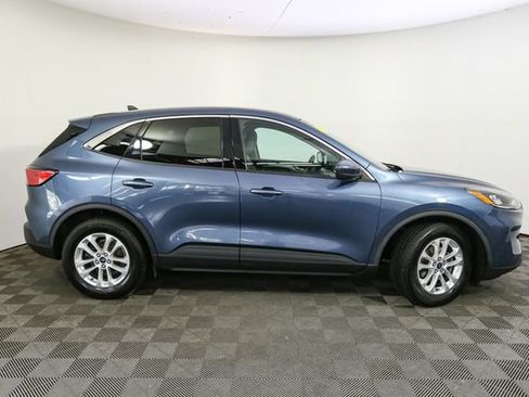 Used 2020 Ford Escape SE FWD image 12