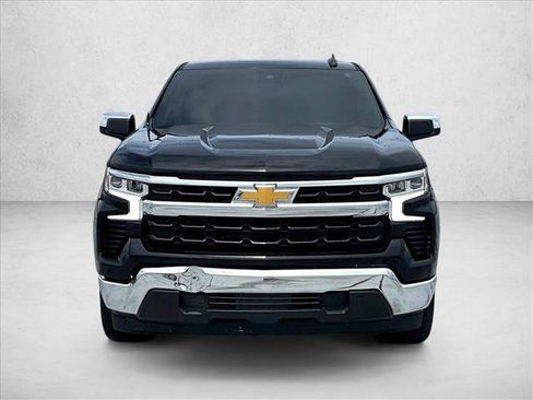 Used 2023 Chevrolet Silverado 1500 LT image 3