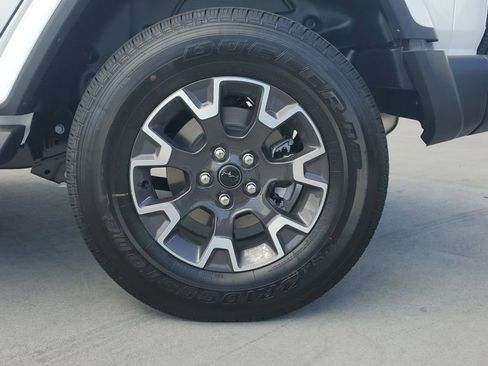 New 2025 Jeep Wrangler Sahara image 7