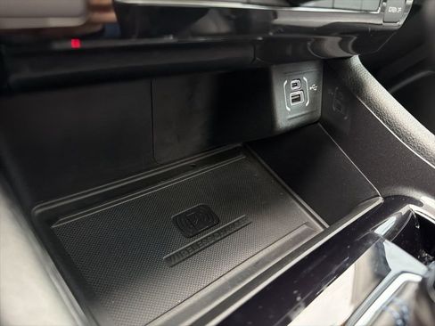 Used 2022 Jeep Compass Latitude w/ Sun and Sound Group image 36