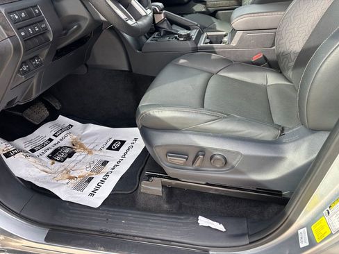 Certified 2024 Toyota Tacoma Limited image 25