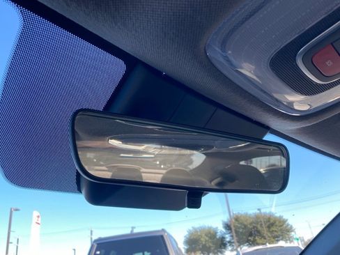 Used 2024 Hyundai Elantra SEL image 26