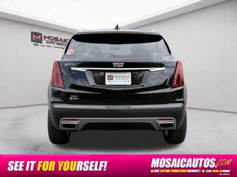 Used 2021 Cadillac XT5 Premium Luxury w/ LPO, Floor Liner Package AWD/4WD image 6