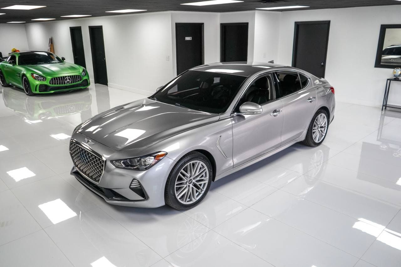 Used 2020 Genesis G70 2.0T RWD image 2