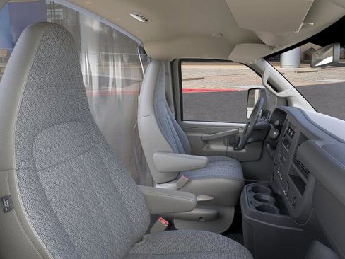 New 2025 Chevrolet Express 3500 w/ Power Convenience Package image 41