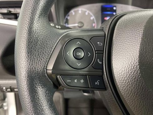 Used 2025 Toyota Corolla LE image 15