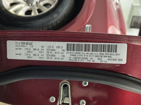 Used 2018 RAM 1500 Laramie Longhorn image 16