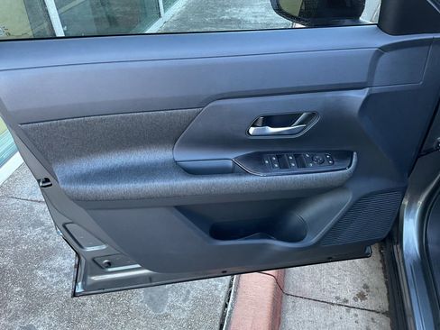 New 2026 Nissan Kicks SV w/ SV Premium Package FWD image 10