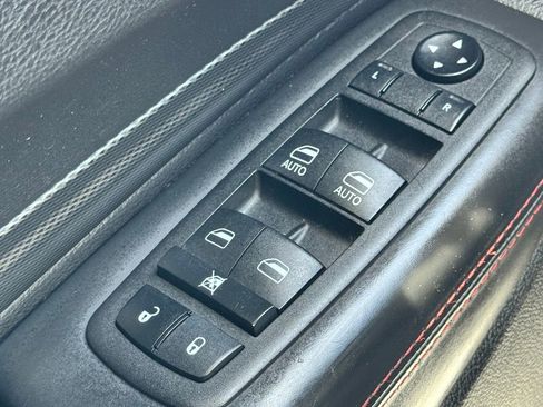 Used 2023 Dodge Durango GT AWD/4WD image 33