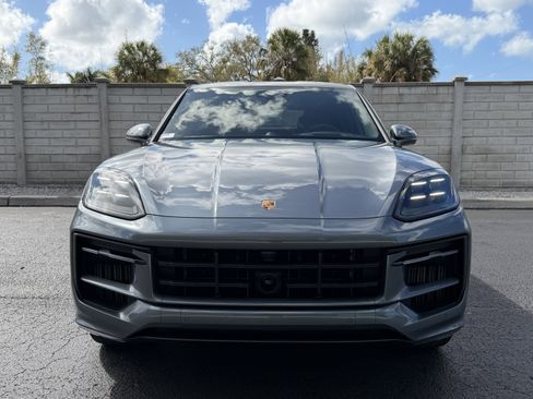 New 2026 Porsche Cayenne GTS image 10