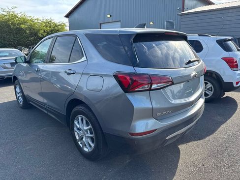 Used 2024 Chevrolet Equinox LT AWD/4WD image 2