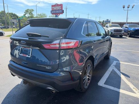 Used 2019 Ford Edge Titanium w/ Equipment Group 301A AWD/4WD image 5