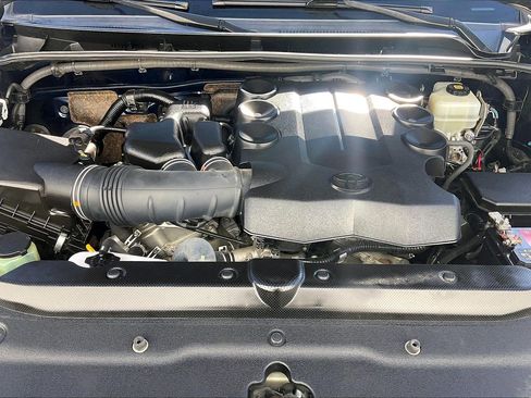 Used 2019 Toyota 4Runner SR5 Premium image 13