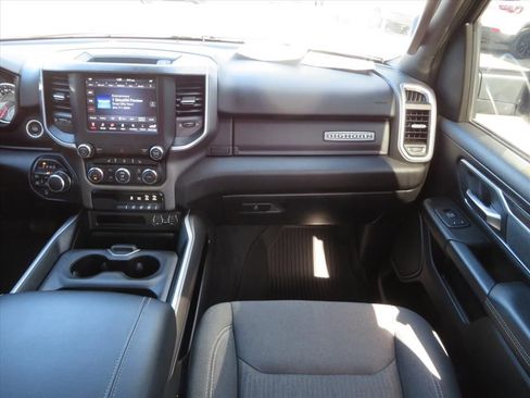Used 2021 RAM 1500 Big Horn image 14