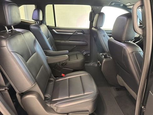 Certified 2024 GMC Acadia Elevation image 13