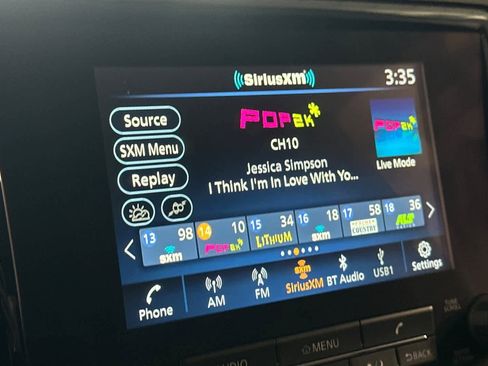 Used 2022 Nissan Frontier SV image 19