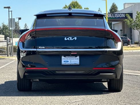 Used 2025 Kia EV6 Light w/ Light LR Technology Package RWD image 8