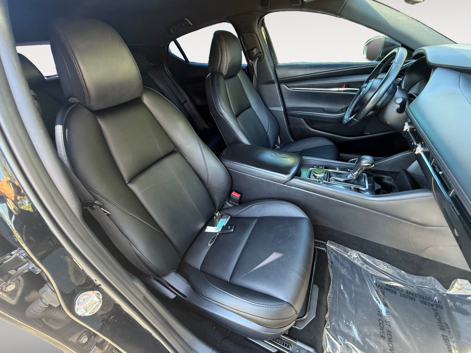 Used 2019 MAZDA MAZDA3 Hatchback w/ Preferred Package FWD image 19