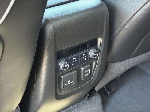 Used 2021 Buick Enclave Avenir w/ Avenir Technology Package image 27