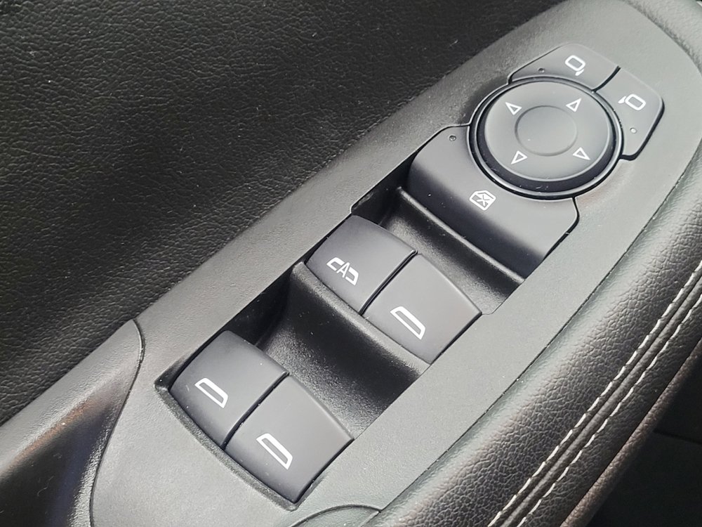 Used 2021 Buick Encore GX Select FWD image 27